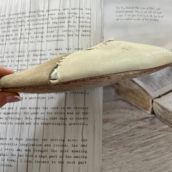 HENRY BEGUELIN Suede Leather Slip On Flats: Size 39 (US 8.5) Excellent Condition - Picture 5 of 8